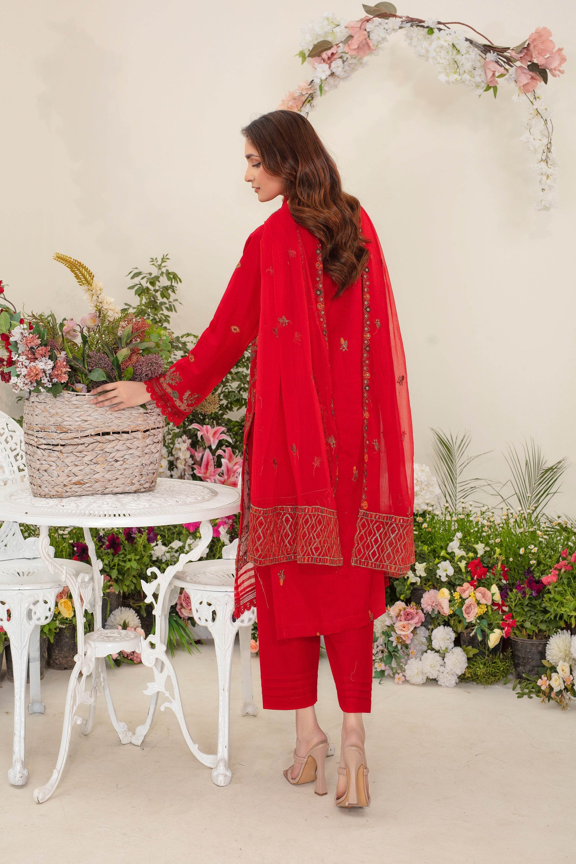 Euphoria 3 piece full embroidered suit - Ayzal Minal