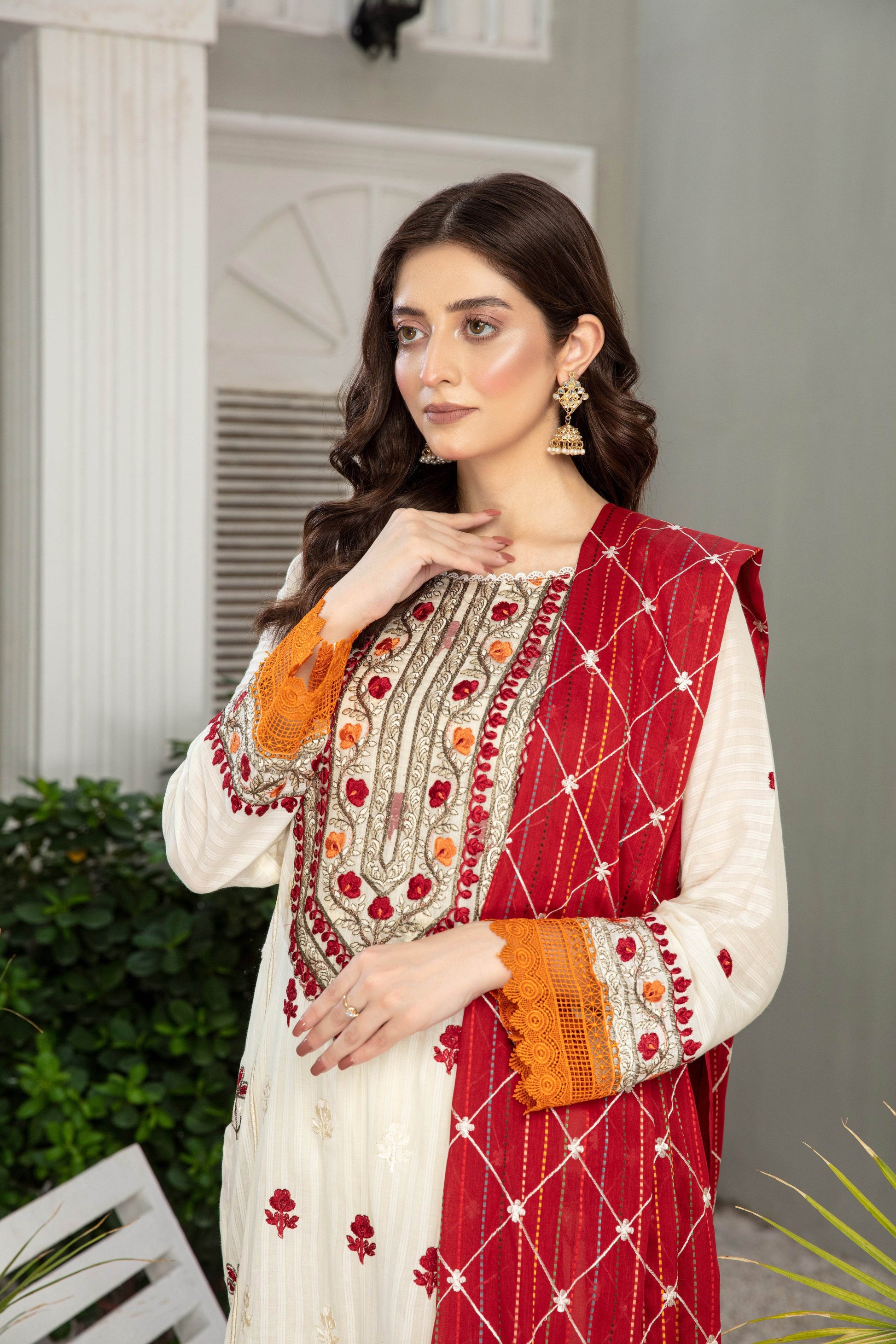Daisy - Ayzal Minal