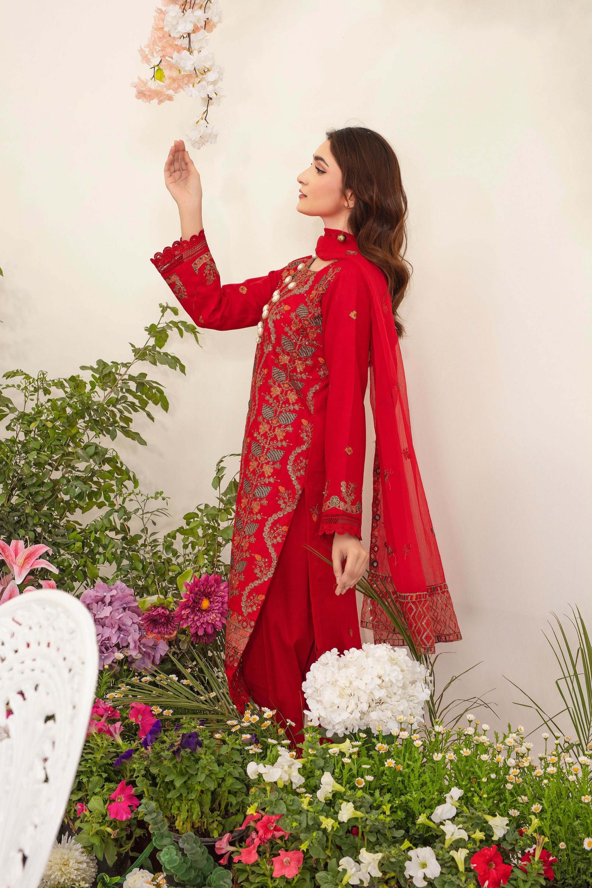 Euphoria 3 piece full embroidered suit - Ayzal Minal